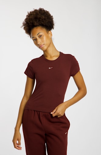 Nike Chill Knit Mod-Crop T-Shirt femmes Marron