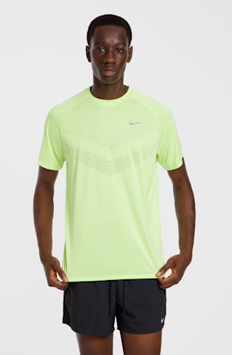 Nike Stride Dri-FIT ADV t-shirt hommes Jaune