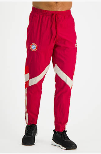 adidas FC Bayern München Originals Herren Trainingshose Rot