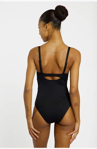 Nike Effortless Essential V-Neck maillot de bain femmes Noir