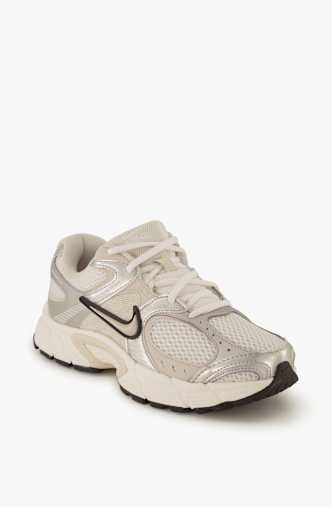 Nike V5 RNR Damen Sneaker Weiss