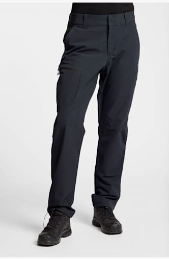 PEAK PERFORMANCE Scale pantalon en softshell femmes Noir