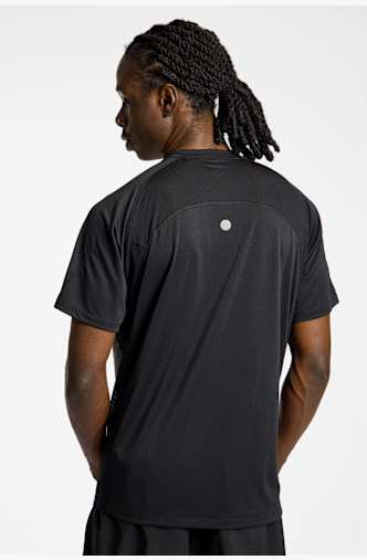 ASICS Road Fade Herren T-Shirt Schwarz
