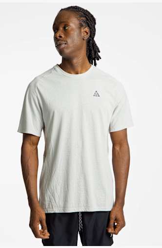 Nike ACG Solar Chase Herren T-Shirt Grau
