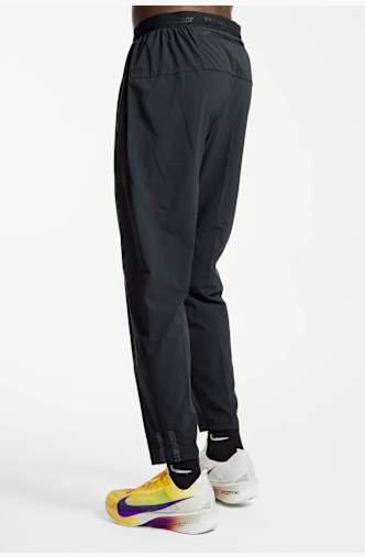 Nike ACG Dawn Range pantaloni da corsa uomo Nero