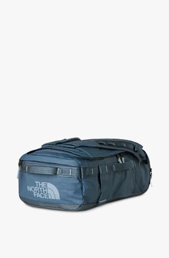 The North Face Base Camp Voyager 32 L duffle Blu