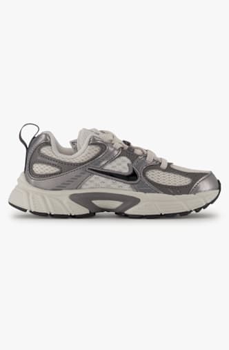 Nike V5 Runner sneaker bambini Bianco