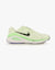 Nike Structure 26 Herren Laufschuh Grün