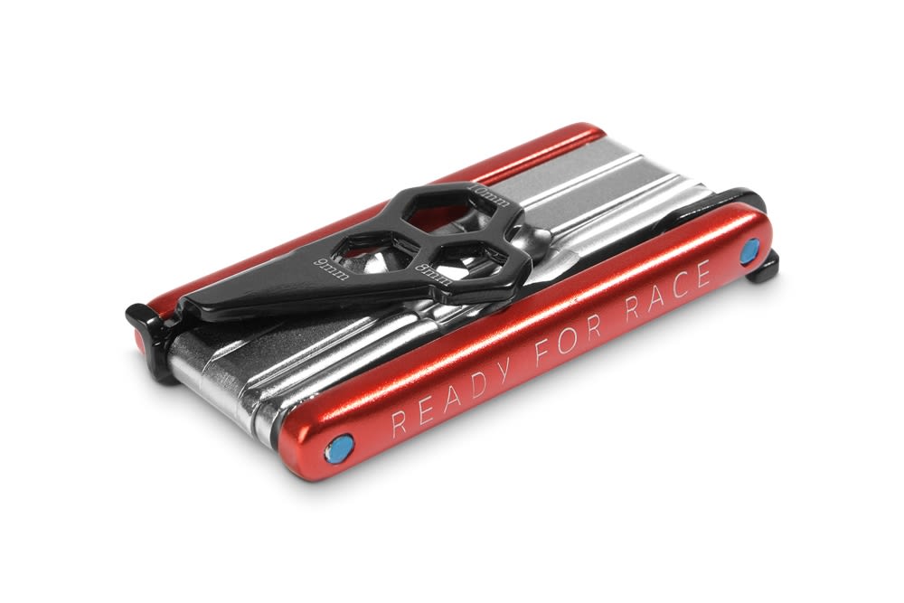 Multi Tool 12 Werkzeug