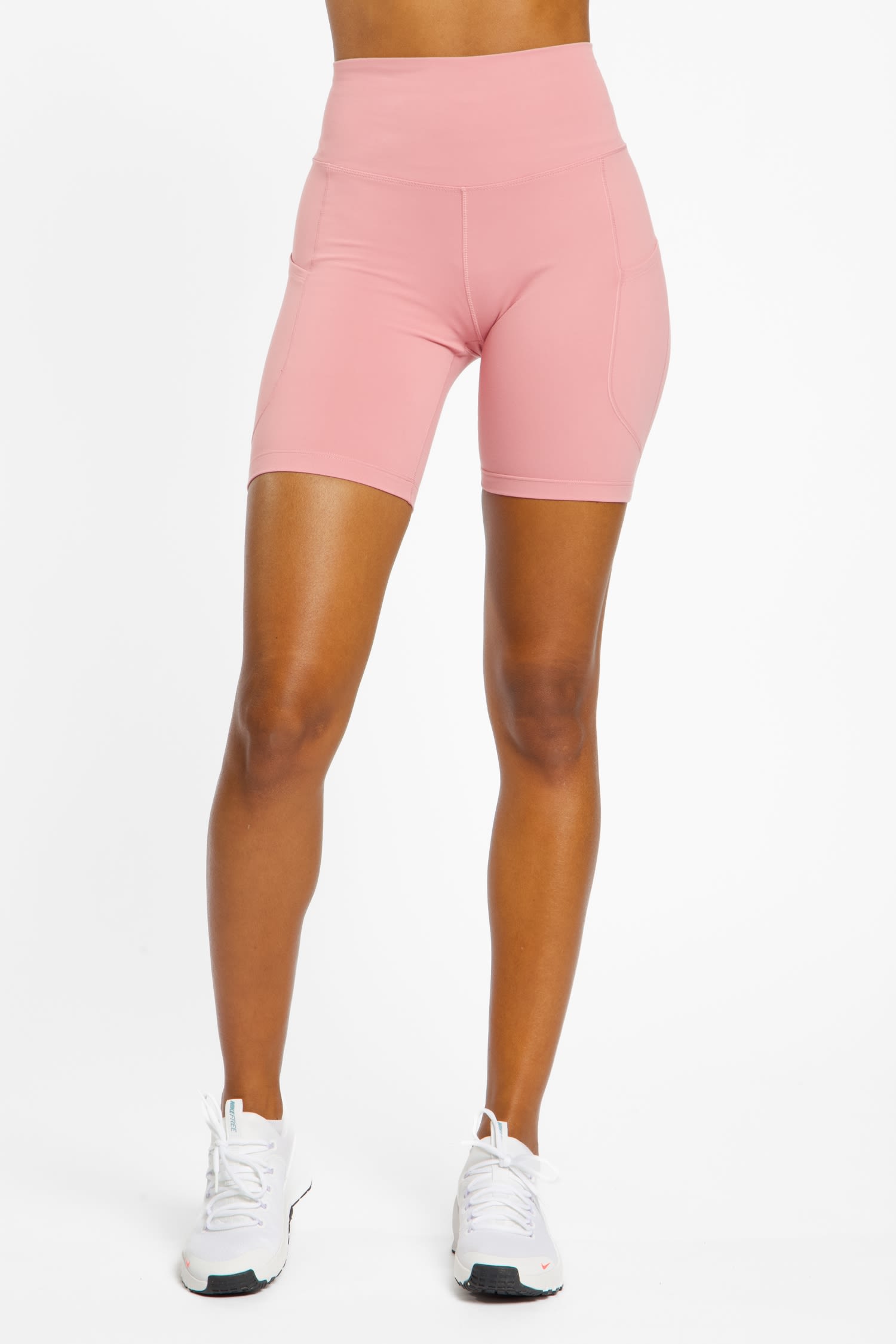 One 8 Inch Damen Short