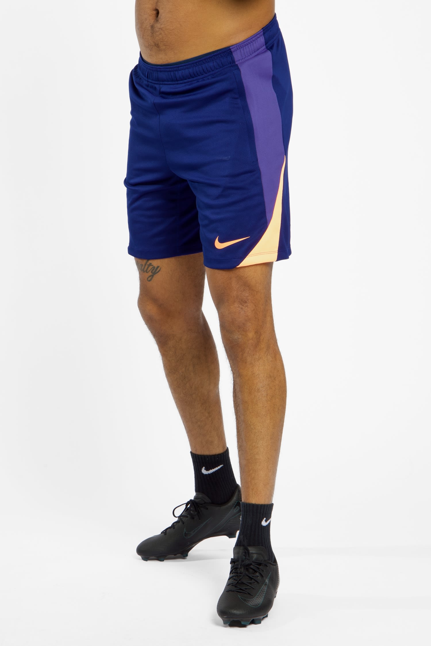 Dri-FIT Strike Herren Short