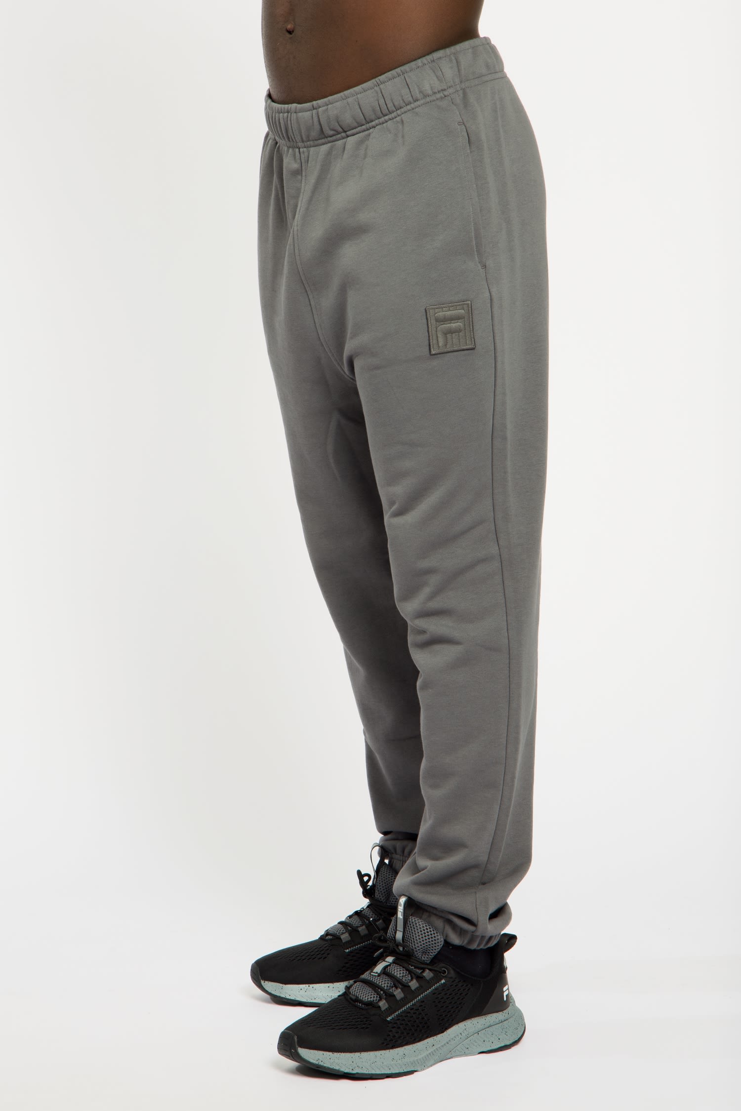 Olching Loose Fit Herren Trainerhose