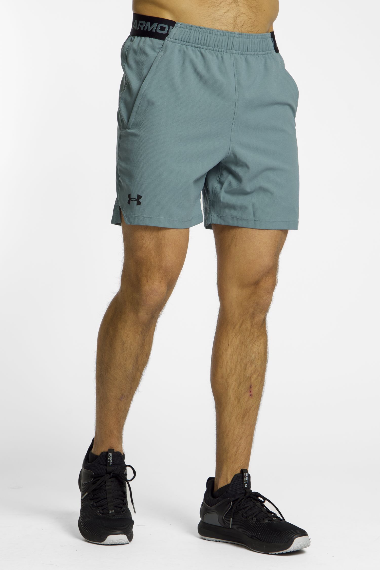 UA Vanish Woven 6 Inch Herren Short