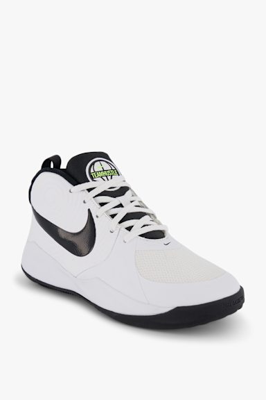 Nike Team Hustle D 9 Kinder Basketballschuh