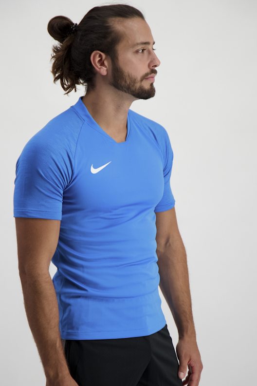 Nike Breathe Strike Herren T-Shirt