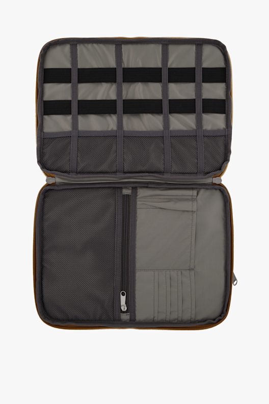 46 NORD Multi Organizer M Etui