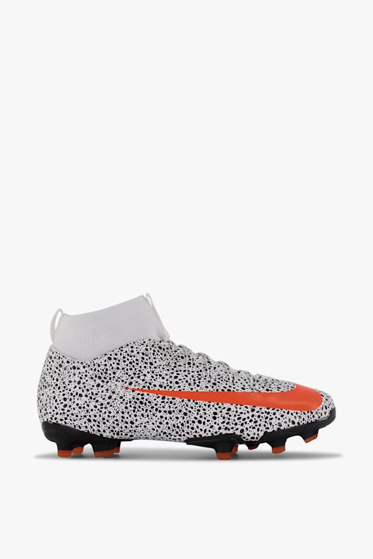 Nike Mercurial Superfly 7 Academy CR7 MG chaussures de football enfants