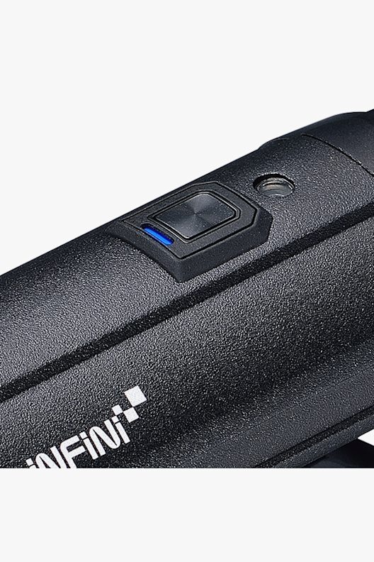 Infini Tron 500 Frontlicht