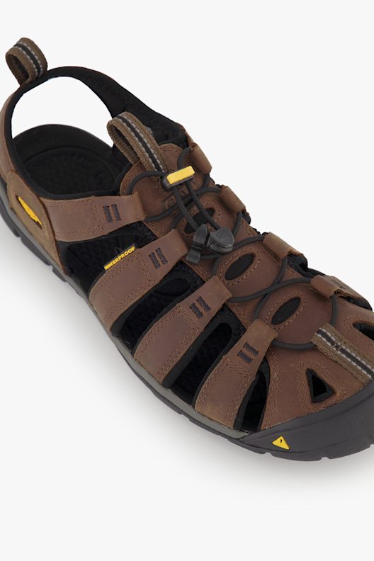 Keen Clearwater CNX Leather Herren Trekkingsandale in braun kaufen