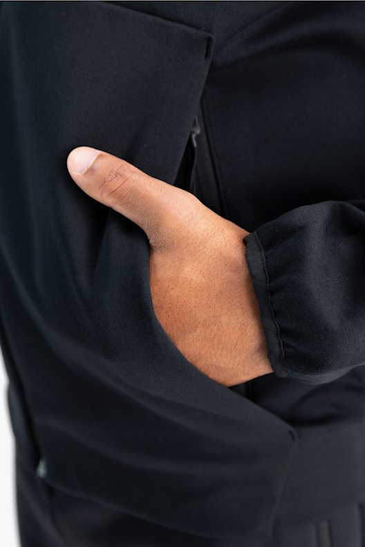 adidas Sportswear Z.N.E. Herren Trainingsjacke in schwarz kaufen