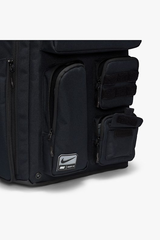 Nike Utility Elite 2.0 37 L Rucksack in schwarz-weiß kaufen