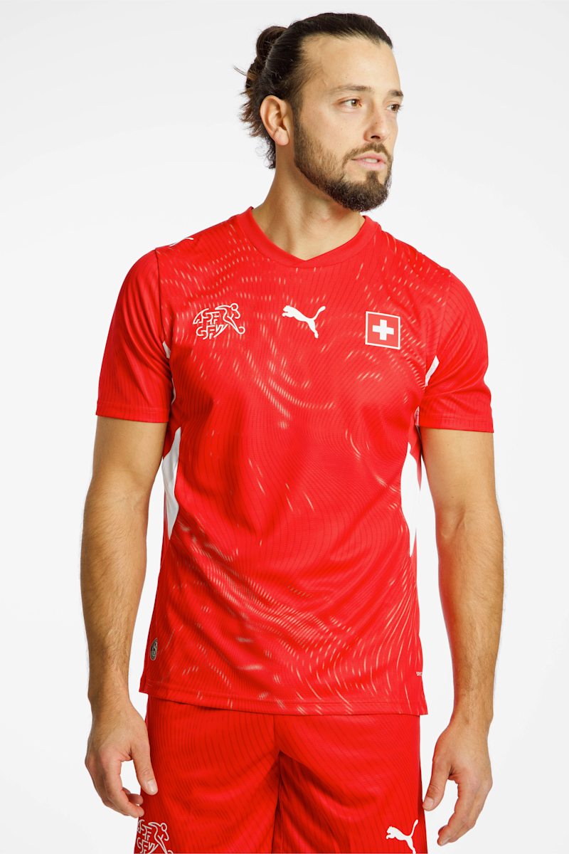 Puma Schweiz Home Replica Herren Fussballtrikot WM 2026